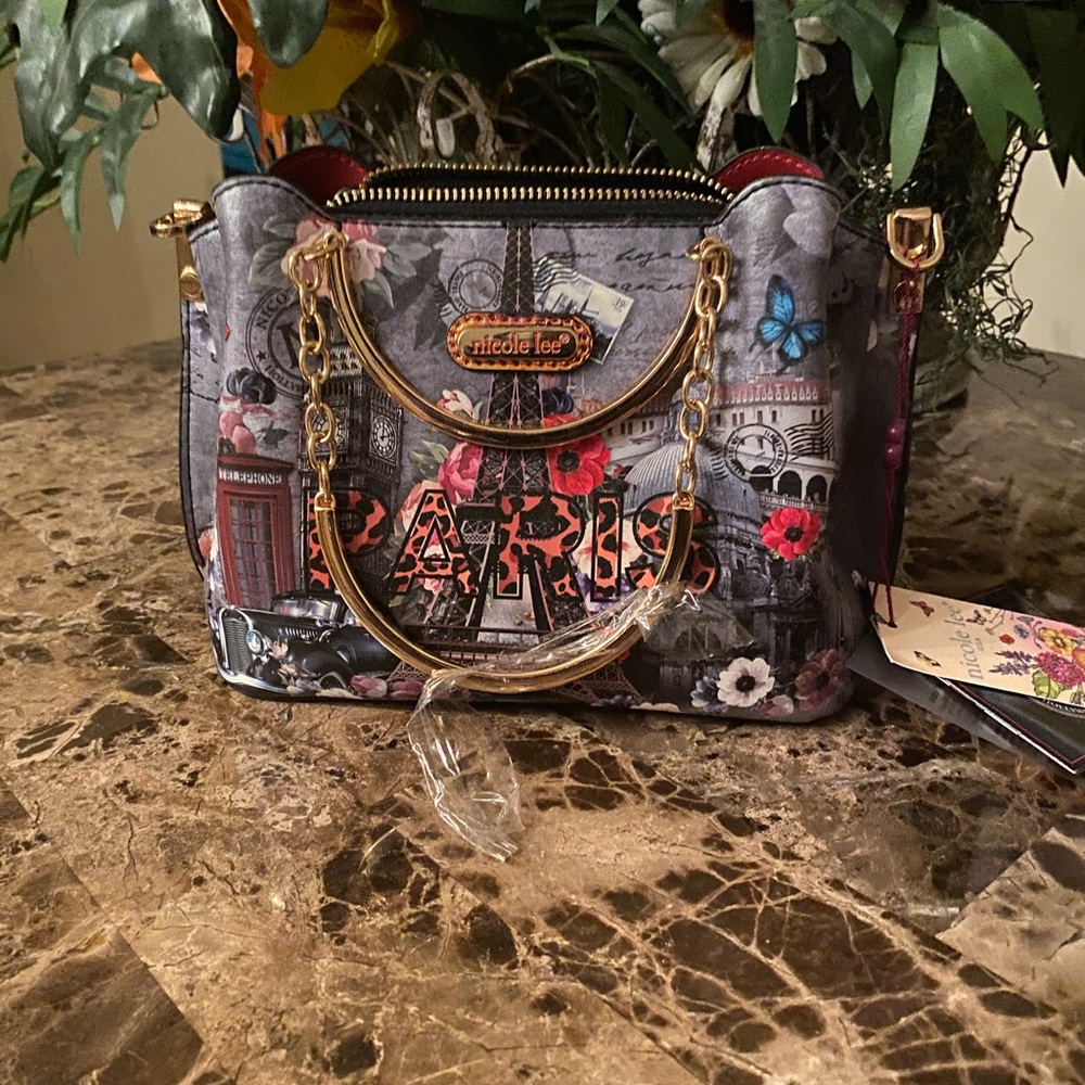 Beautiful purse goes with any outfit